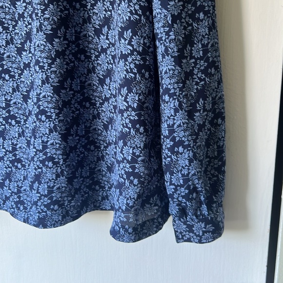 GAP Ruffle Color Split Neck Floral Blouse - Women’s XS - Picture 6 of 15